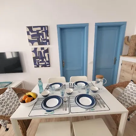 Calandria Confital 8 Con Terraza Y Bbq Proxima Playa